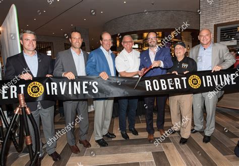 robert irvine tropicana|Iba pa.